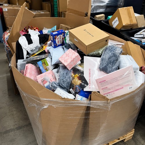 Amazon liquidation lot - amazon,